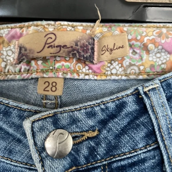 Jeans - Picture 3 of 3